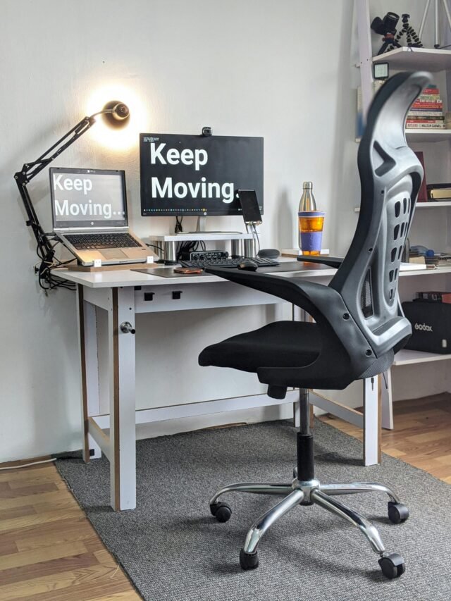 Desk Setup Hacks for Neck Comfort